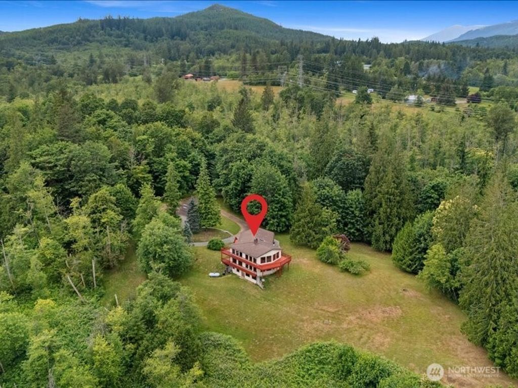 Photo of 13630 Kellogg Lake Road, Sultan, WA 98294 (MLS # 2434701)
