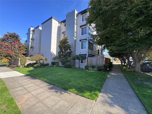4118 SW COLLEGE ST APT 404, SEATTLE, WA 98116 - Image e4dabc7ba2190bcfdfb6f61a3785624a/2721343058