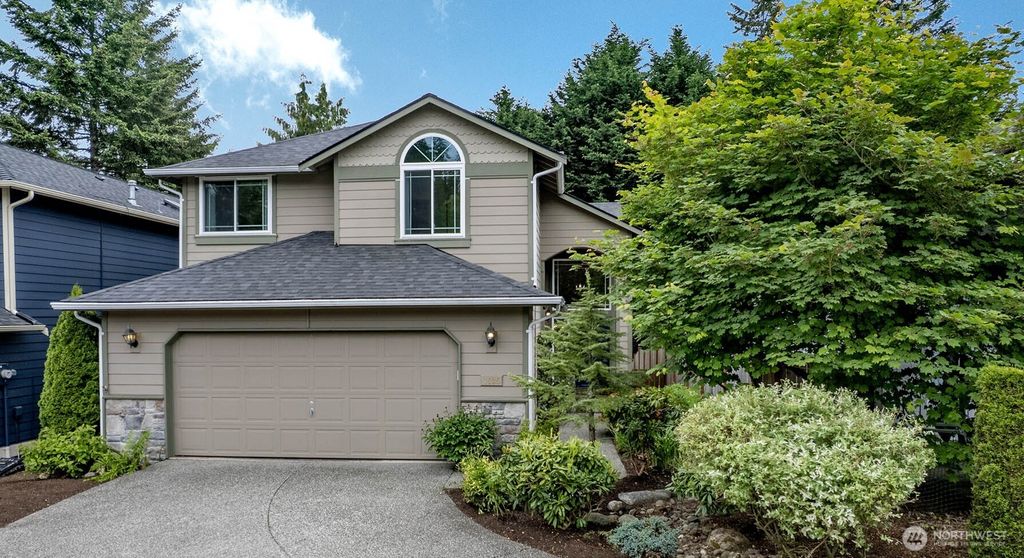 Photo of 7535 NE 203rd Street, Bothell, WA 98028 (MLS # 2419005)