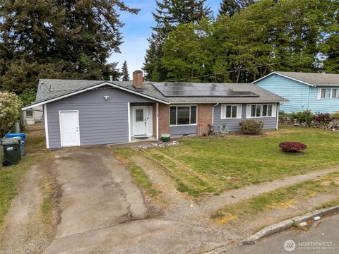 Photo of 29425 34th Avenue S, Auburn, WA 98001 (MLS # 2522188)
