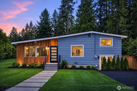 Photo of 12241 NE 65th Street, Kirkland, WA 98033 (MLS # 2491704)