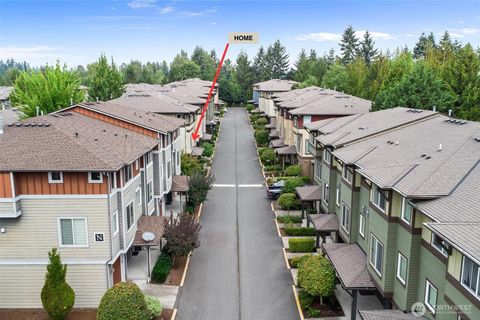 Photo of 2115 201st Place SE #L2, Bothell, WA 98012 (MLS # 2429907)