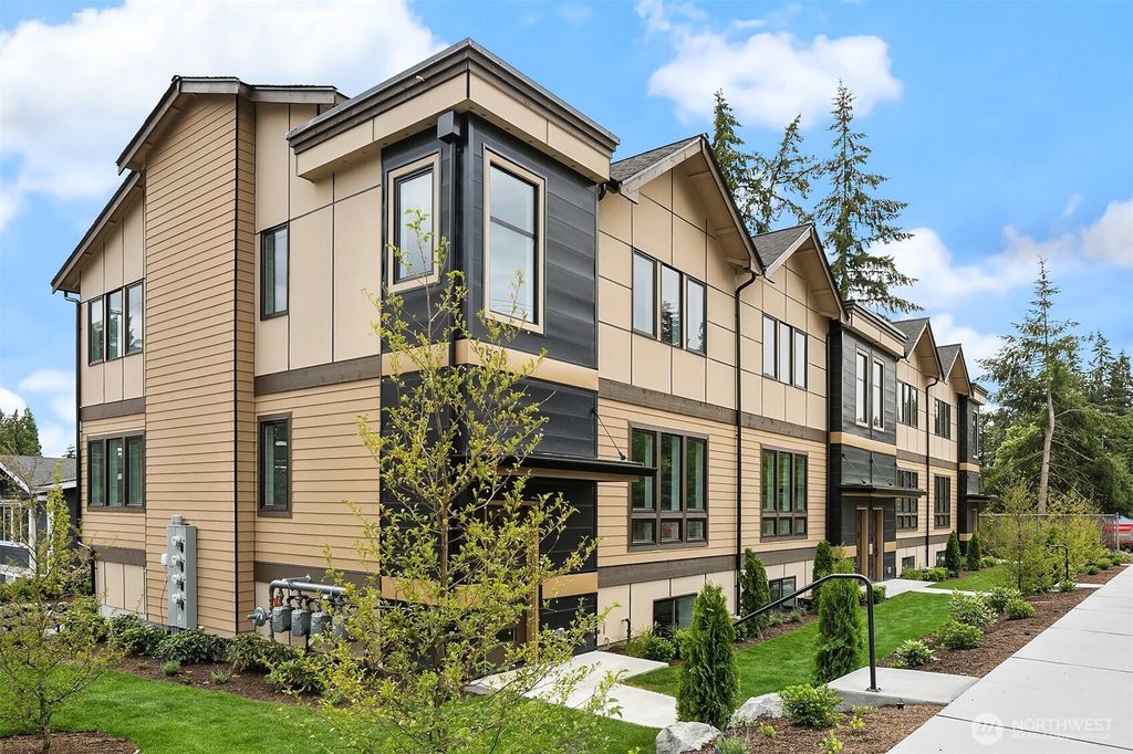 Photo of 7528 215th Street SW #101, Edmonds, WA 98026 (MLS # 2382897)