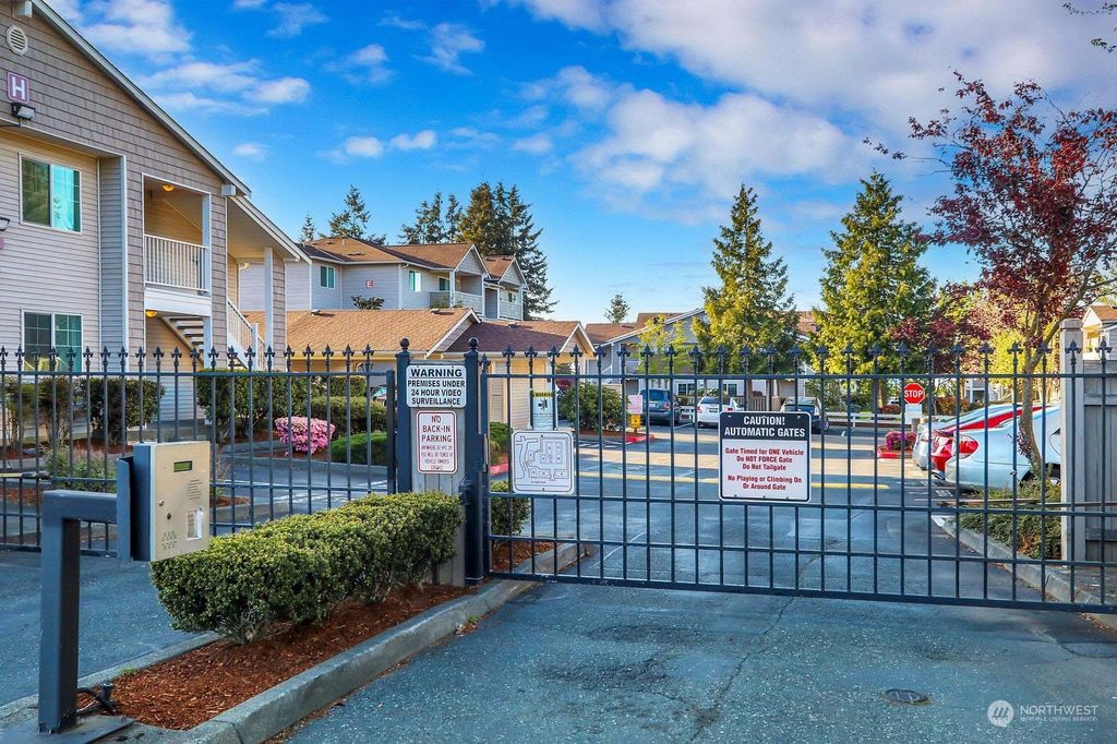 listing image 9366801057586549522