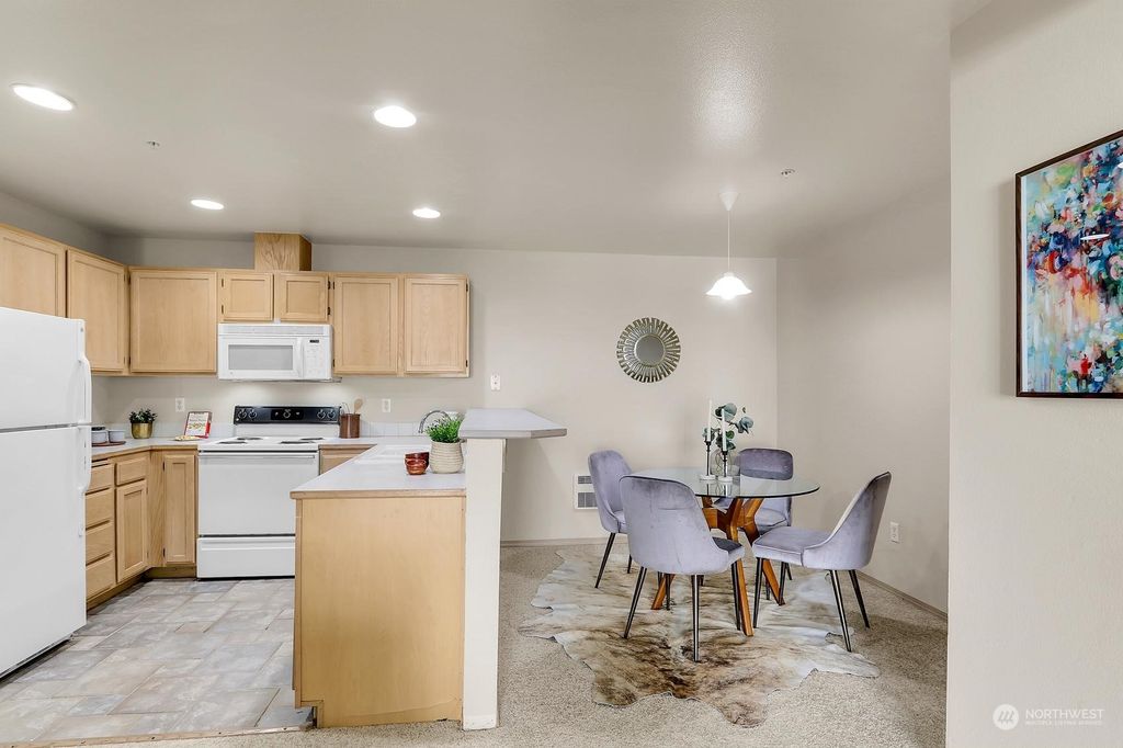 listing image 9365743133049601909