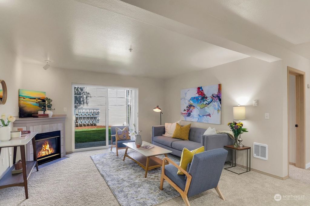 listing image 9362596807821928798
