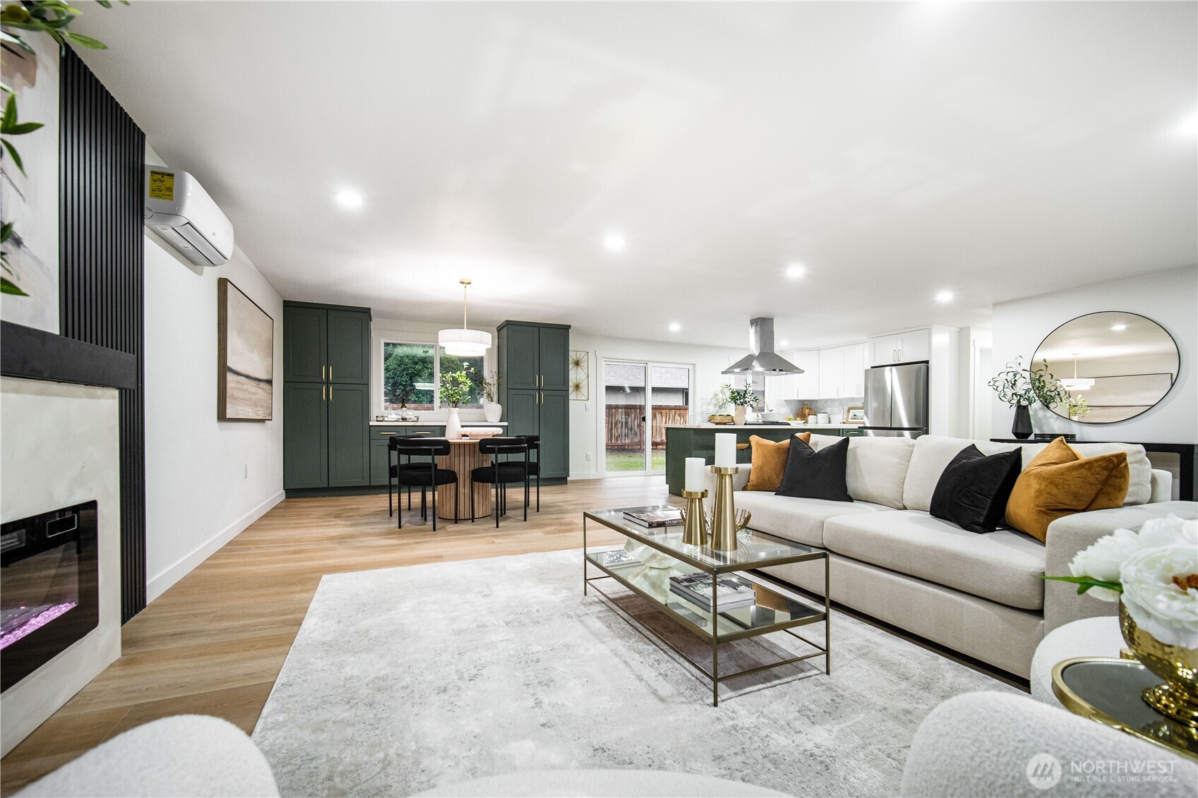 11819 212th Avenue E