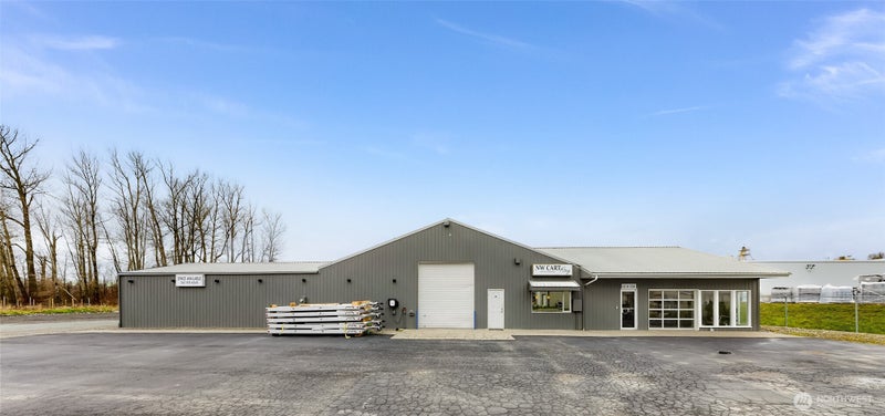 910 W Front Street