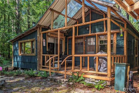 A home in Packwood