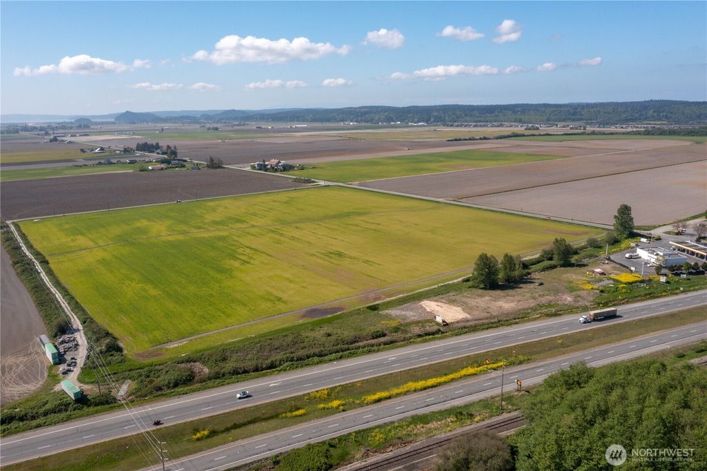 Photo of 1377 Laconner Whitney Road, Mount Vernon, WA 98273 (MLS # 2516356)