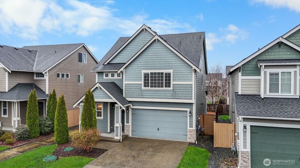 Photo of 9957 Justman Street SE, Yelm, WA 98597 (MLS # 2494494)