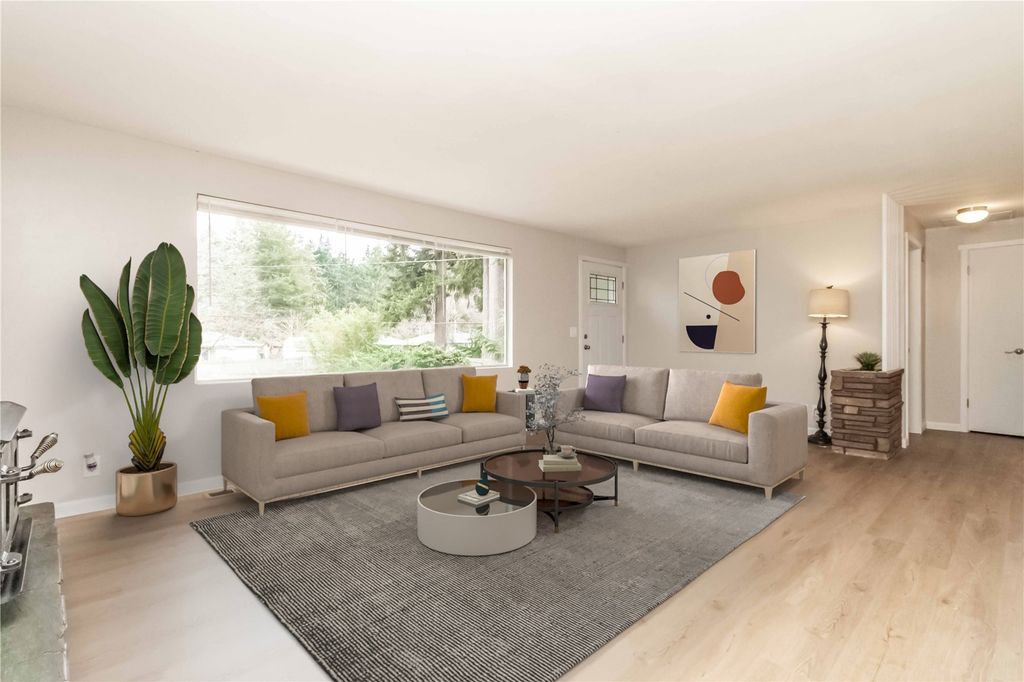 Photo of 1322 SW Dash Point Road, Federal Way, WA 98023 (MLS # 2319924)