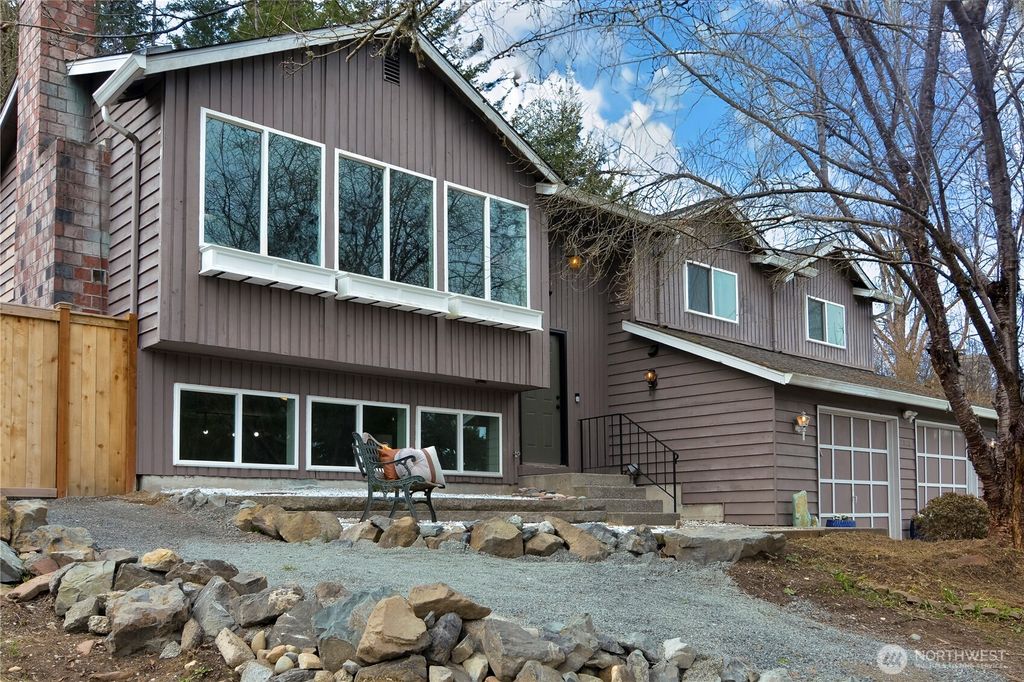 Photo of 2028 130th Drive NE, Lake Stevens, WA 98258 (MLS # 2347105)