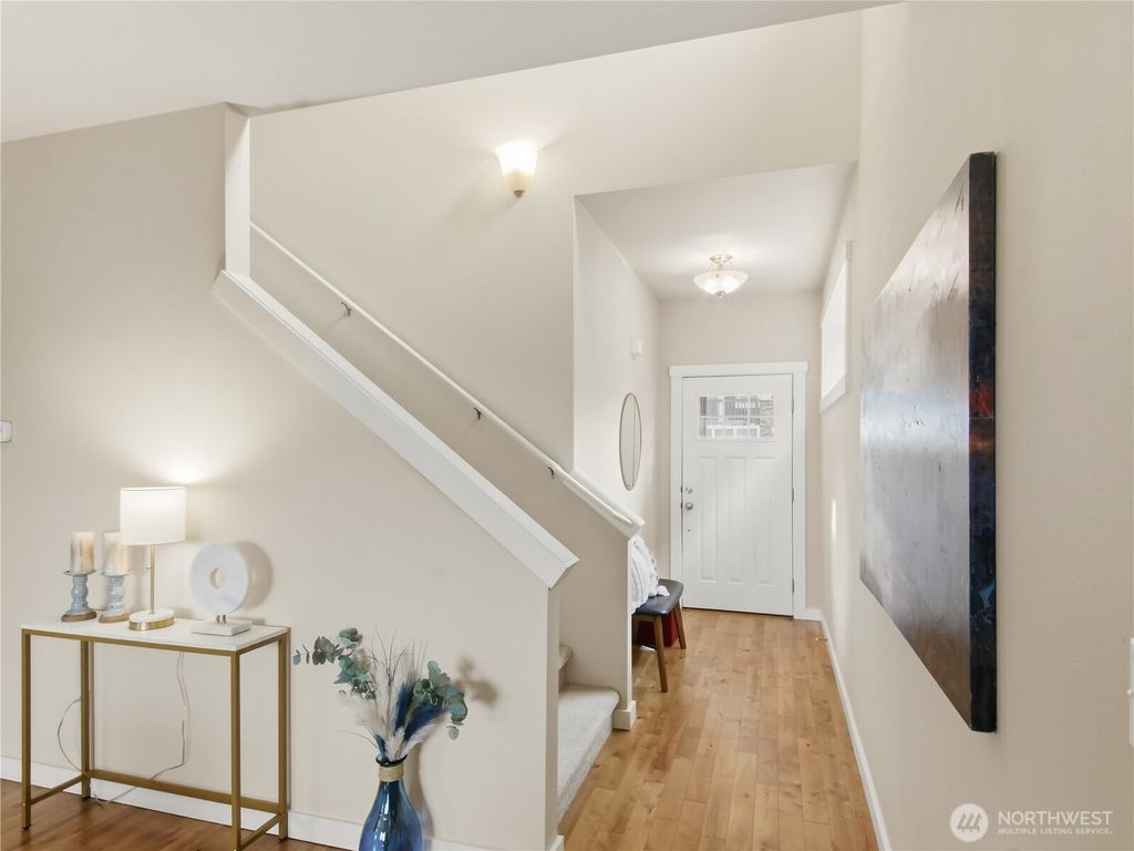 Photo of 14512 16th Place W, Lynnwood, WA 98087 (MLS # 2472282)