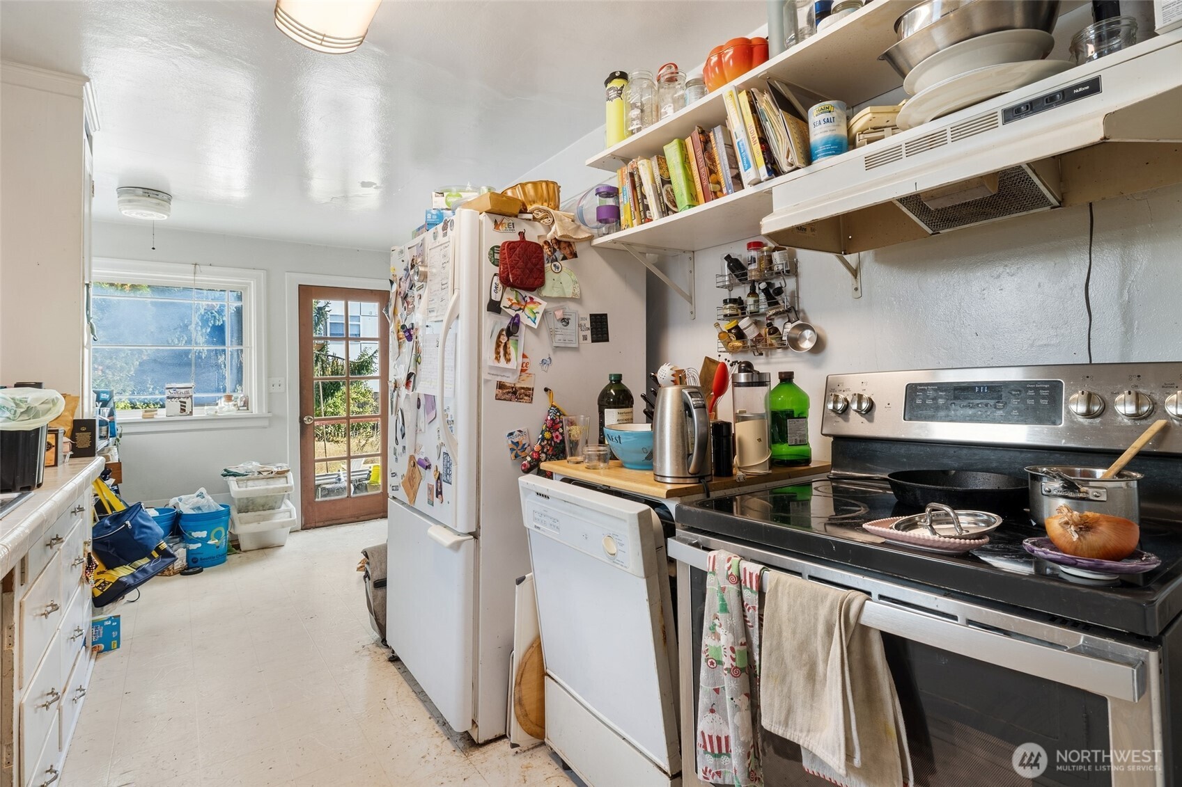 10346 Interlake Avenue N