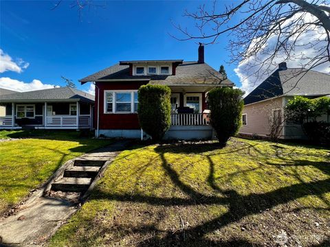 Photo of 2612 James Street, Bellingham, WA 98225 (MLS # 2499607)