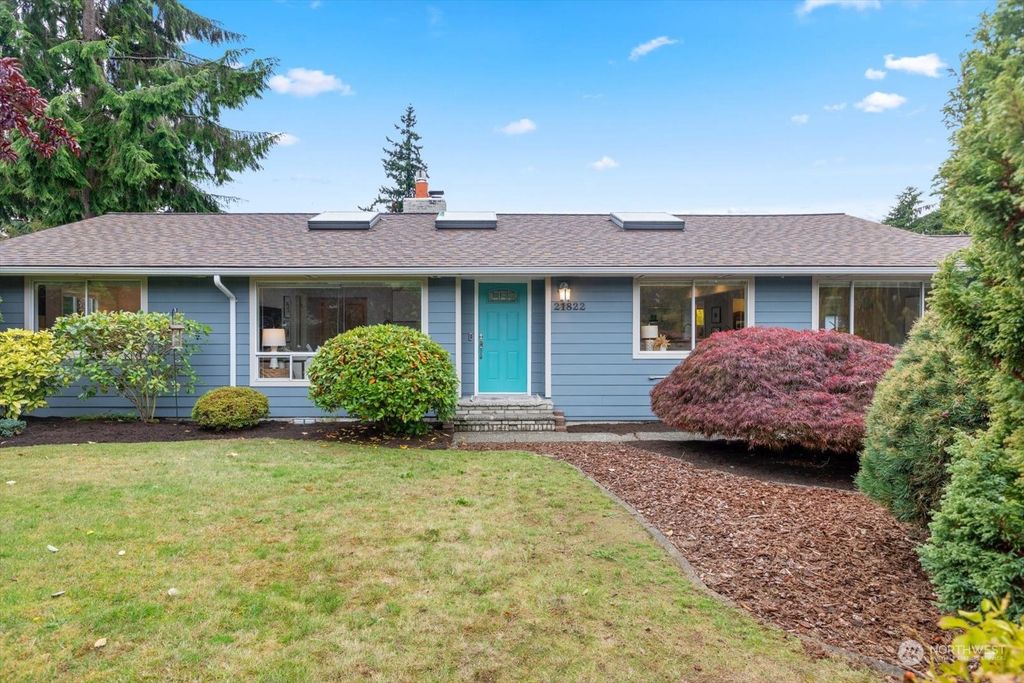 Photo of 21822 92nd Avenue W, Edmonds, WA 98020 (MLS # 2182540)