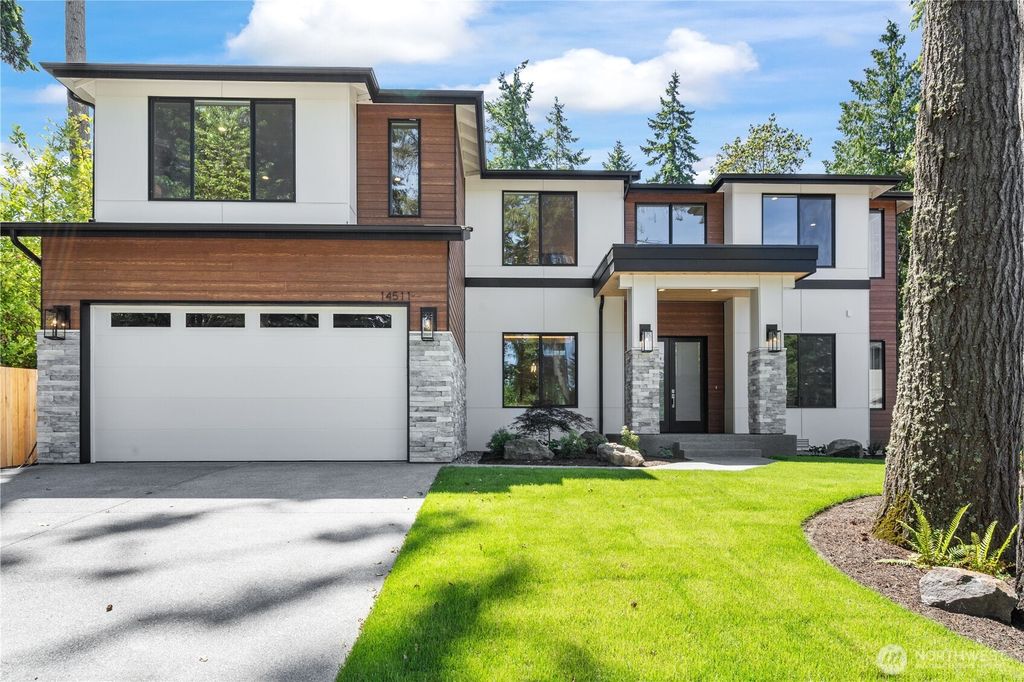 Photo of 14511 SE 21st Pl Pl, Bellevue, WA 98007 (MLS # 2382515)