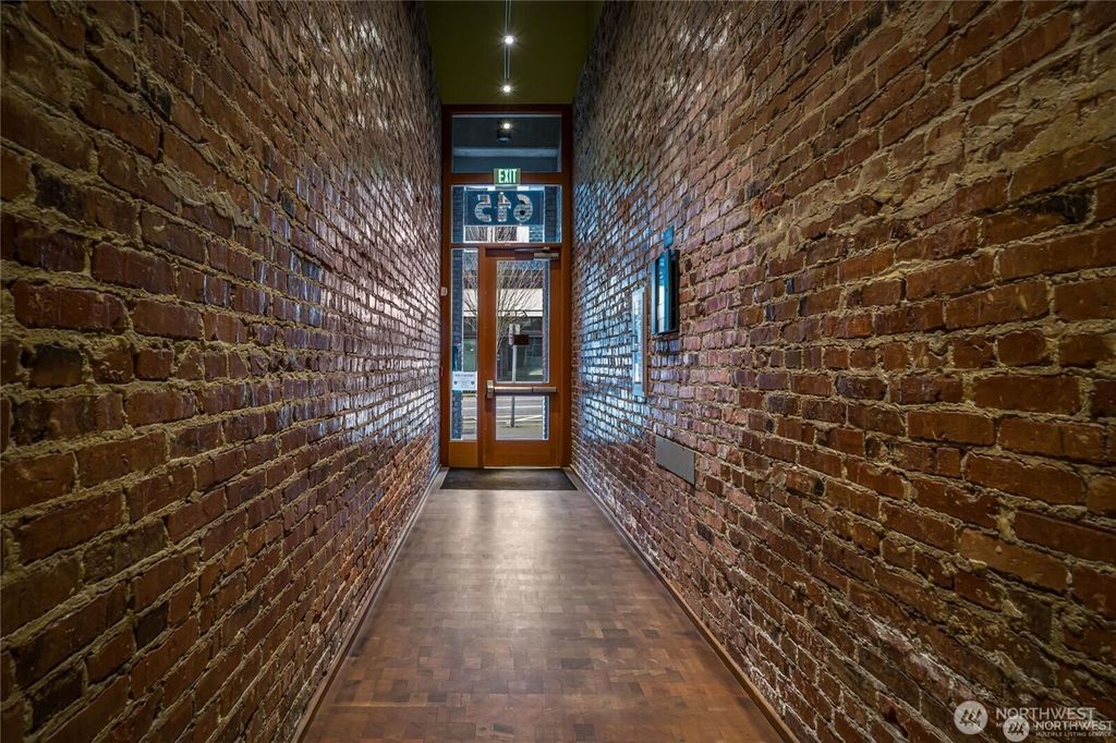 Photo of 615 E Pike Street #303, Seattle, WA 98122 (MLS # 2500721)