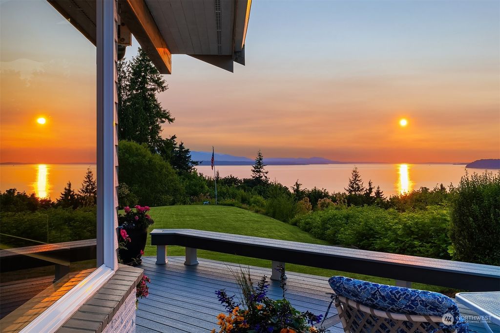 Photo of 6831 Fisher Road, Edmonds, WA 98026 (MLS # 2126576)