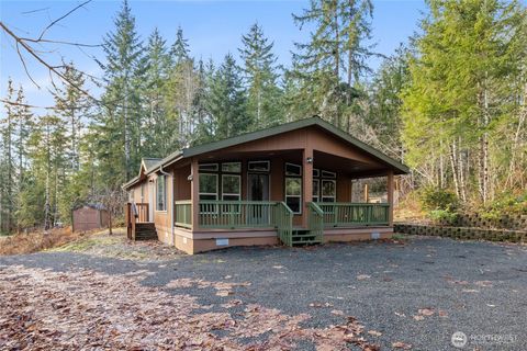 Photo of 150 N Beaver Drive, Hoodsport, WA 98548 (MLS # 2471906)