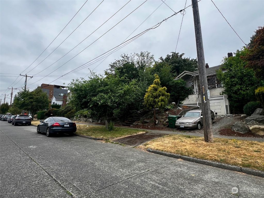 Photo of 2311 16th Avenue S, Seattle, WA 98144 (MLS # 2268797)