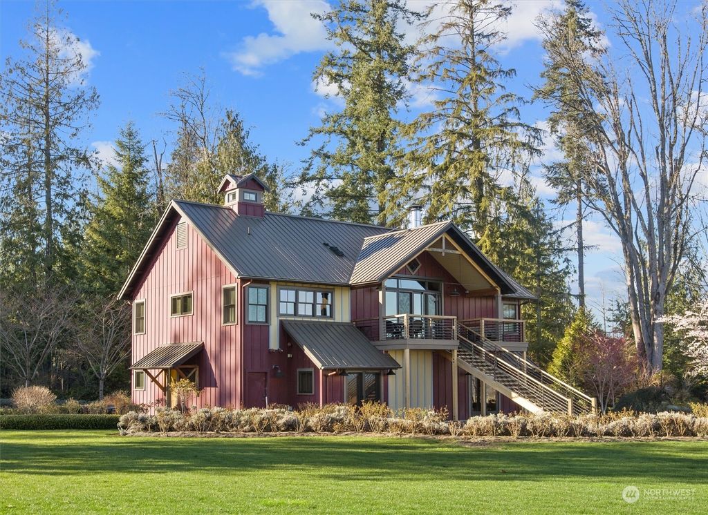 Photo of 26450 NE 70 Street, Redmond, WA 98053 (MLS # 2217730)