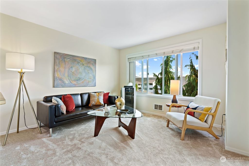 Photo of 20301 19th Avenue NE #922, Shoreline, WA 98155 (MLS # 2136437)