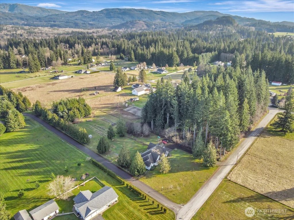 Photo of 24127 131 Avenue NE, Arlington, WA 98223 (MLS # 2477323)