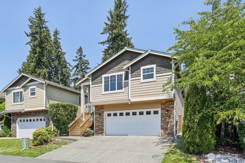 Photo of 2103 131st Place SW, Everett, WA 98204 (MLS # 2385687)