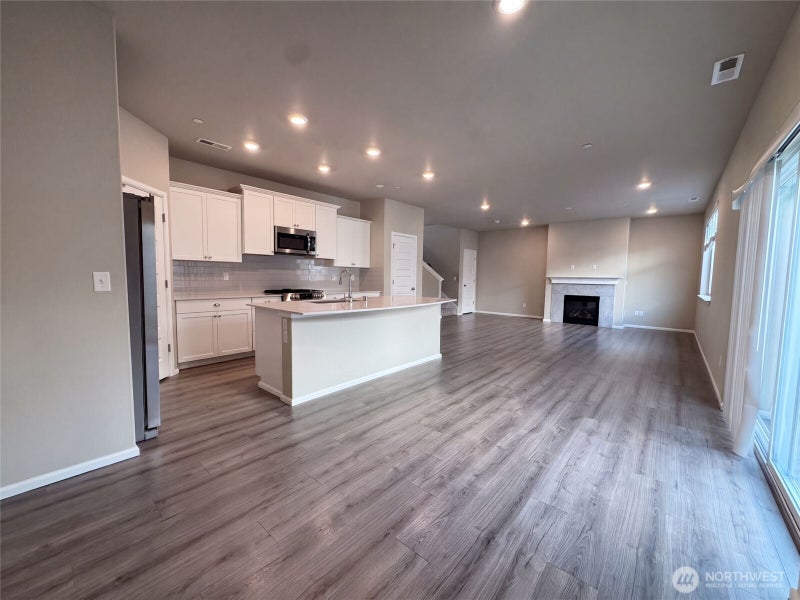 4335 Acacia Lane SE