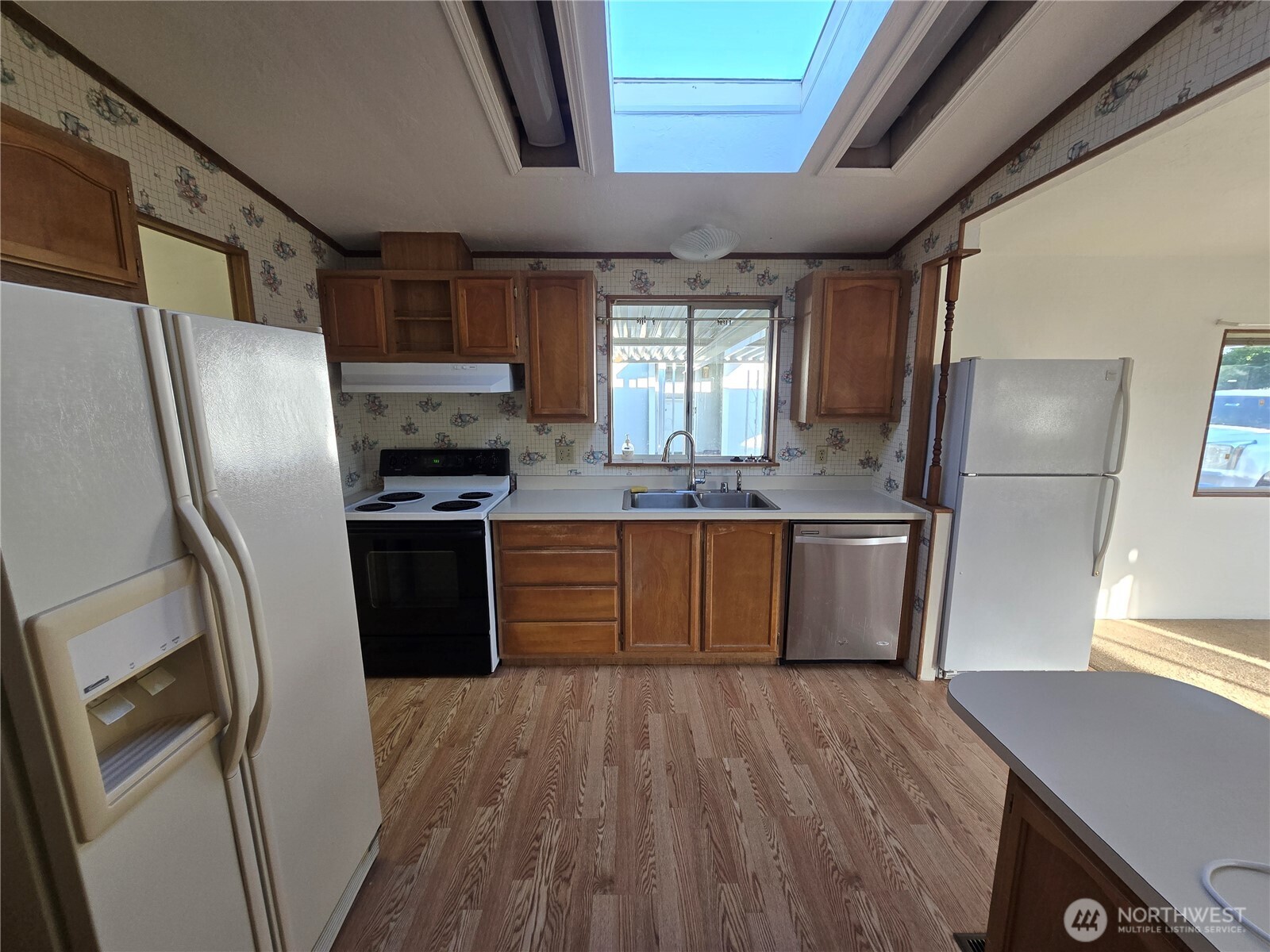 836 Harman Way S 33