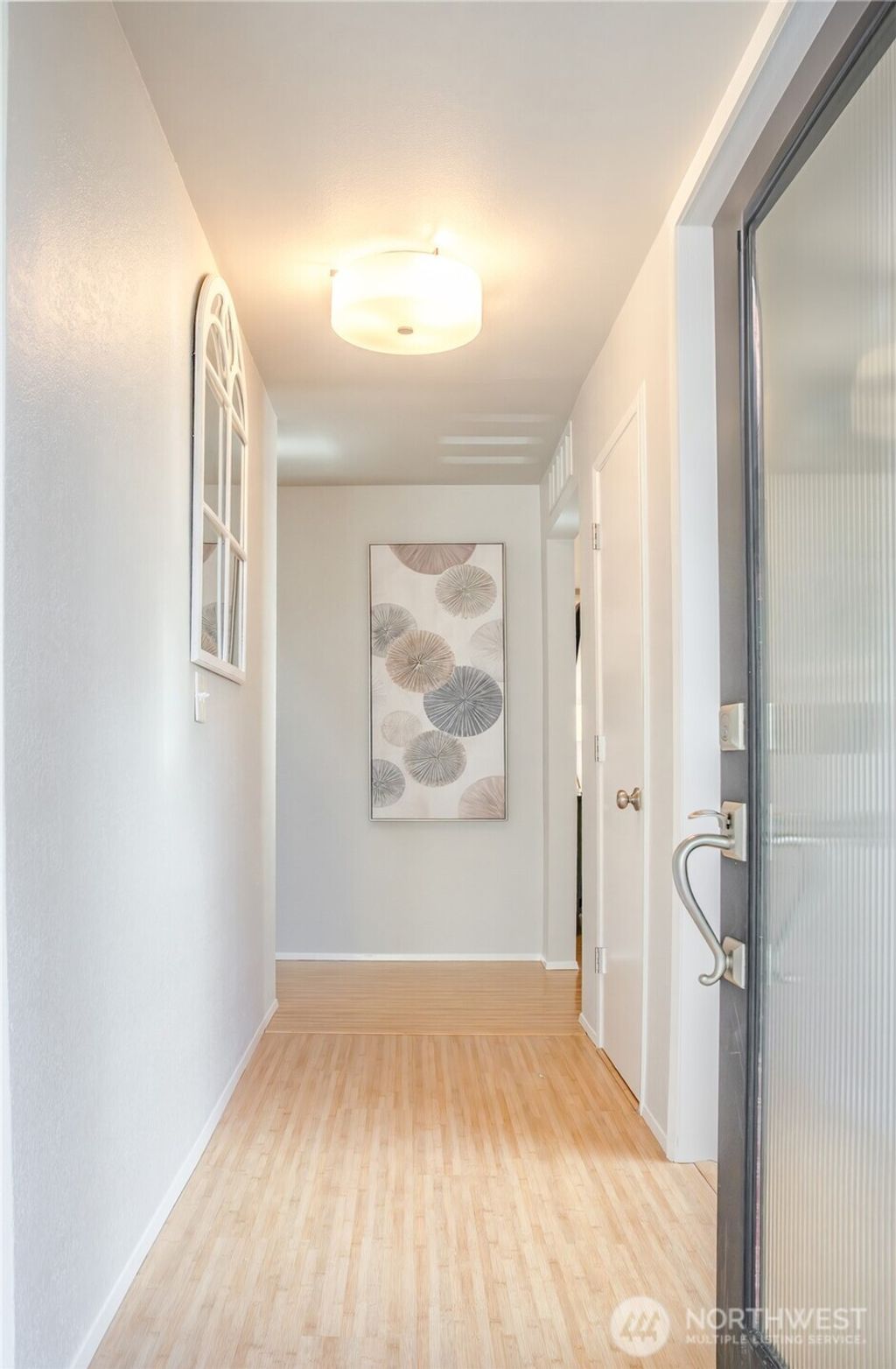 Photo of 604 128 Avenue SE, Bellevue, WA 98005 (MLS # 2466325)