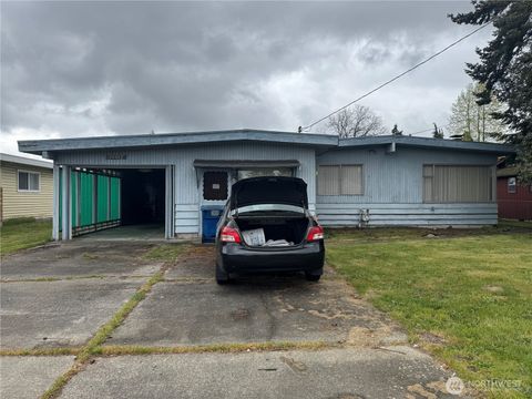 Photo of 19912 108th Avenue SE, Kent, WA 98031 (MLS # 2526042)