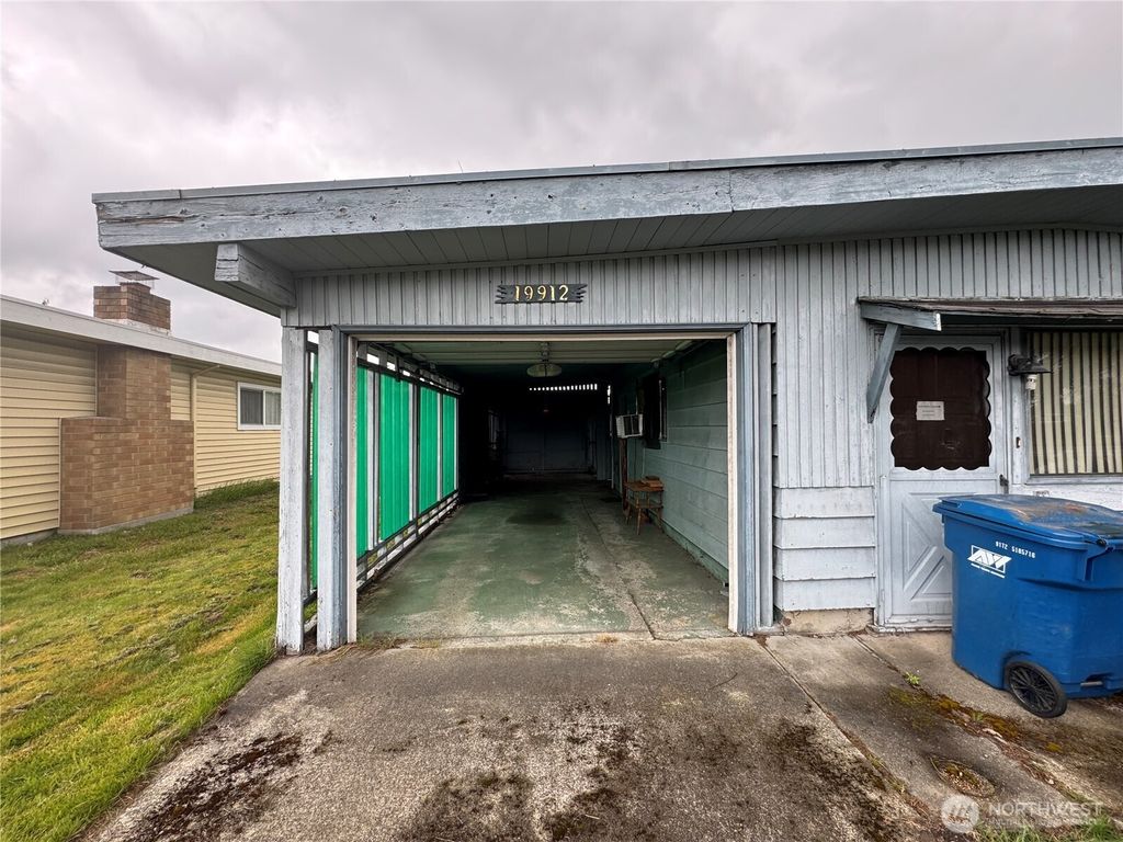 Photo of 19912 108th Avenue SE, Kent, WA 98031 (MLS # 2526042)