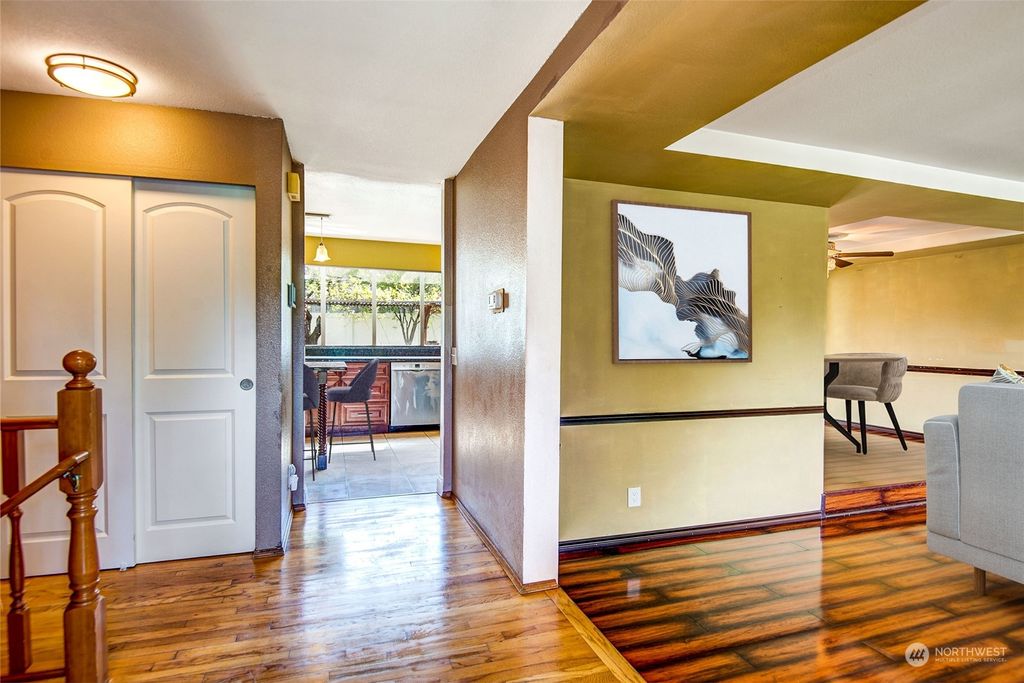 Photo of 2012 Shattuck Avenue S, Renton, WA 98055 (MLS # 2065721)