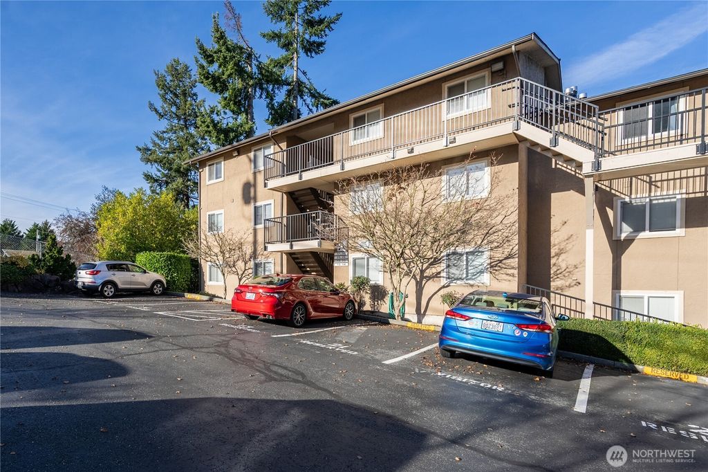 Photo of 323 75th Street SE #A-14, Everett, WA 98203 (MLS # 2455036)