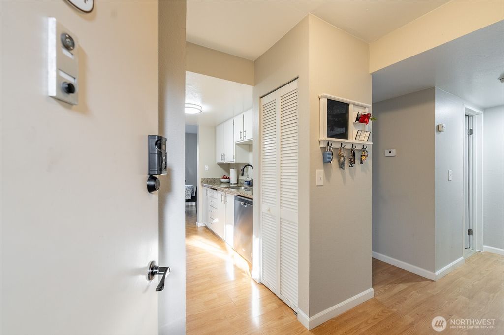 Photo of 323 75th Street SE #A-14, Everett, WA 98203 (MLS # 2455036)