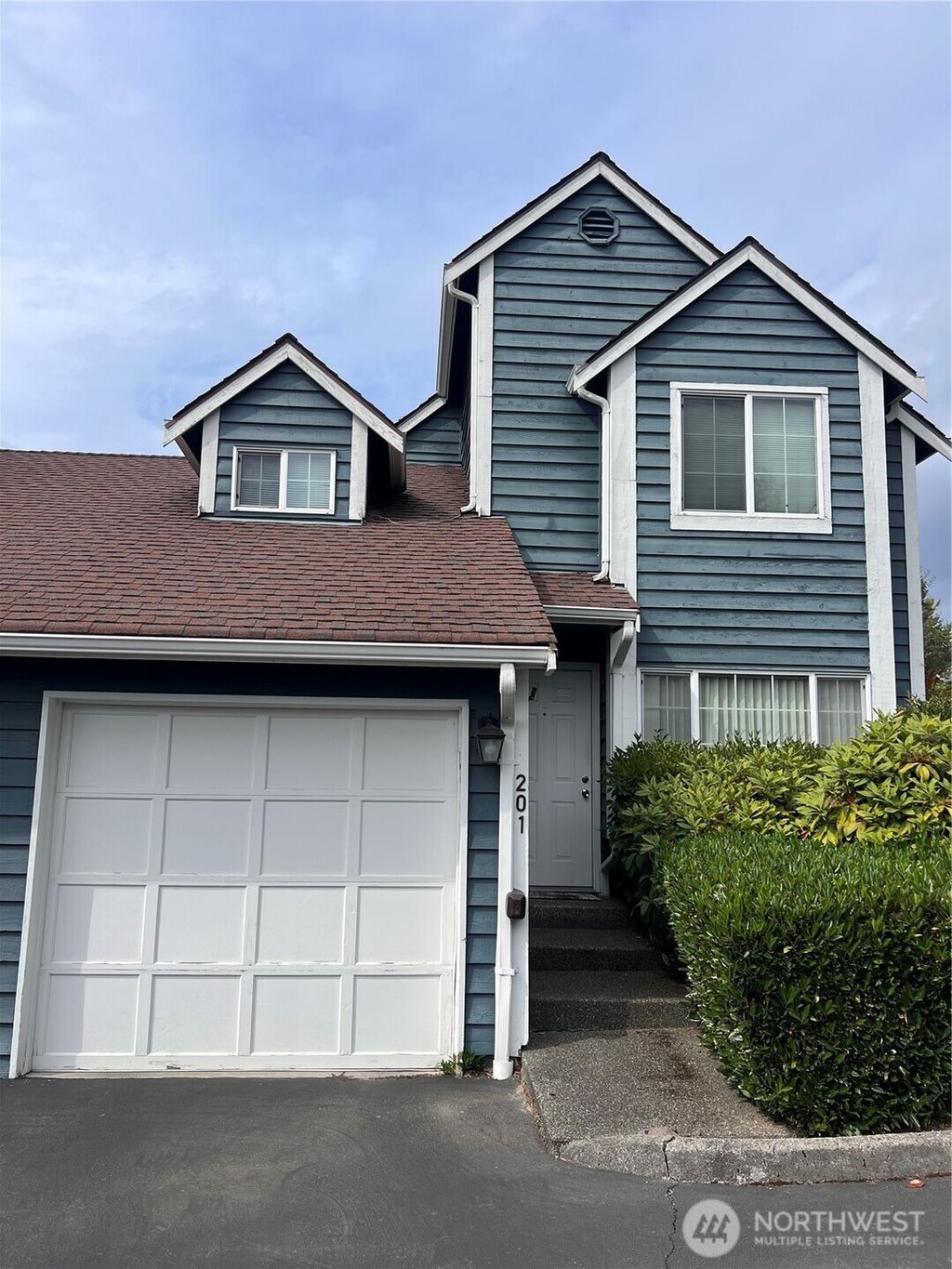 Photo of 4311 164th Street SW #201, Lynnwood, WA 98087 (MLS # 2417057)