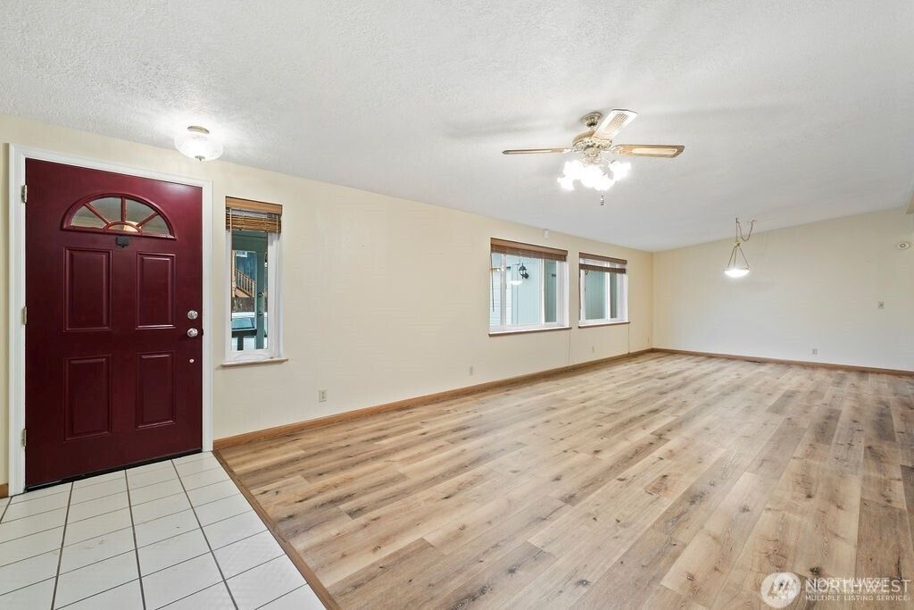 Photo of 1402 22nd Street NE #546, Auburn, WA 98002 (MLS # 2557774)