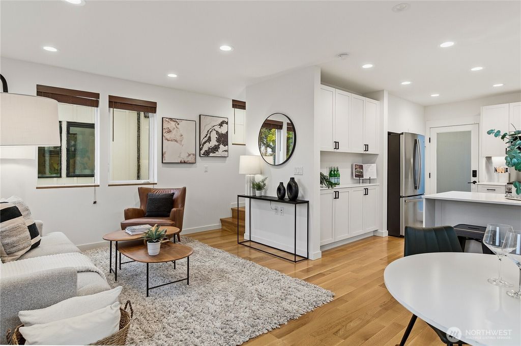 Photo of 225 24th Avenue, Seattle, WA 98122 (MLS # 2452507)