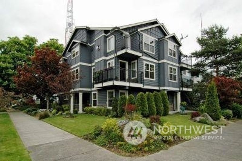 Photo of 150 Lee Street, Seattle, WA 98109 (MLS # 2253969)