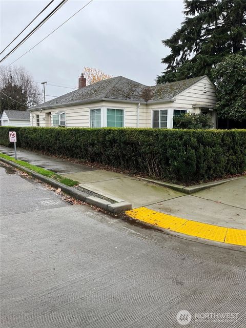 Photo of 6900 S Flora Avenue, Seattle, WA 98108 (MLS # 2455017)