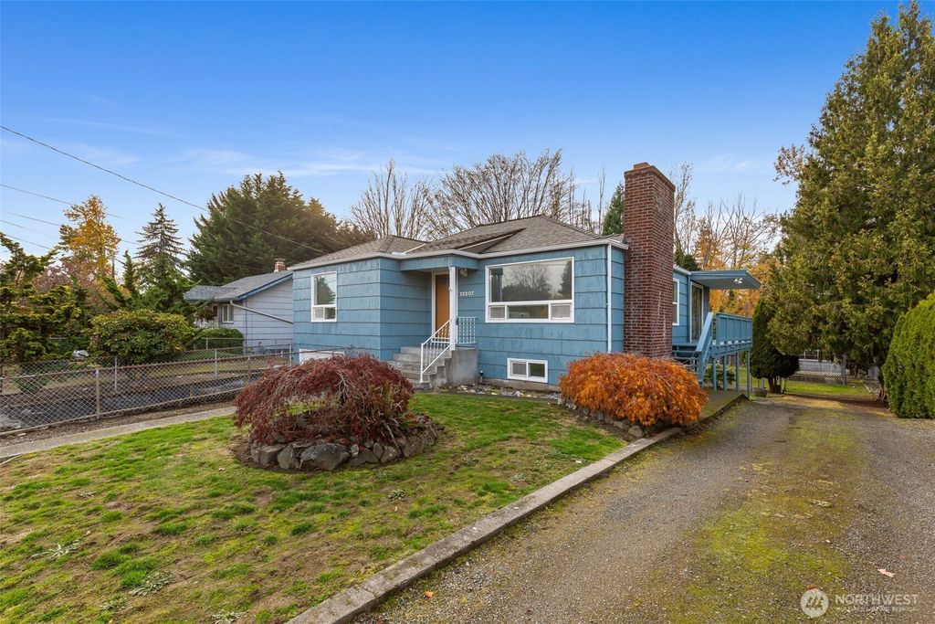 Photo of 12207 14th Avenue S, Seattle, WA 98168 (MLS # 2454721)