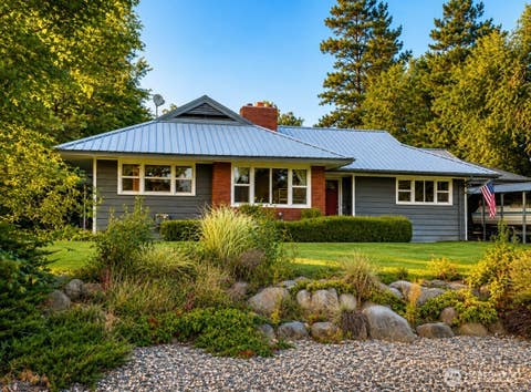 Photo of 223 E 2nd Street, Tonasket, WA 98855 (MLS # 2572478)