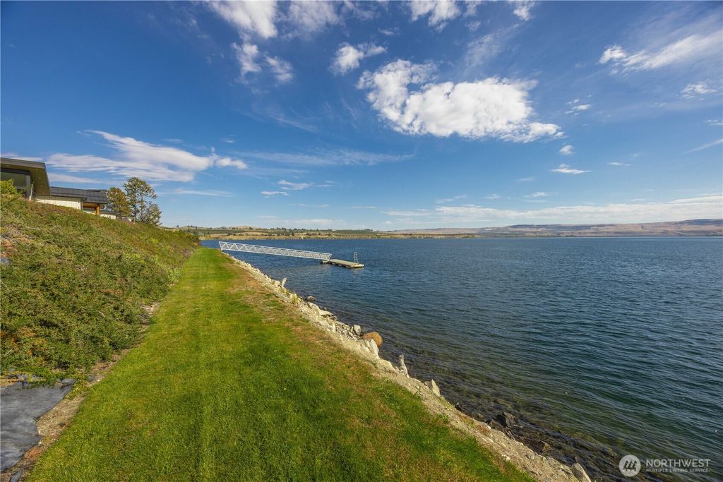 listing image 9360595284015837306