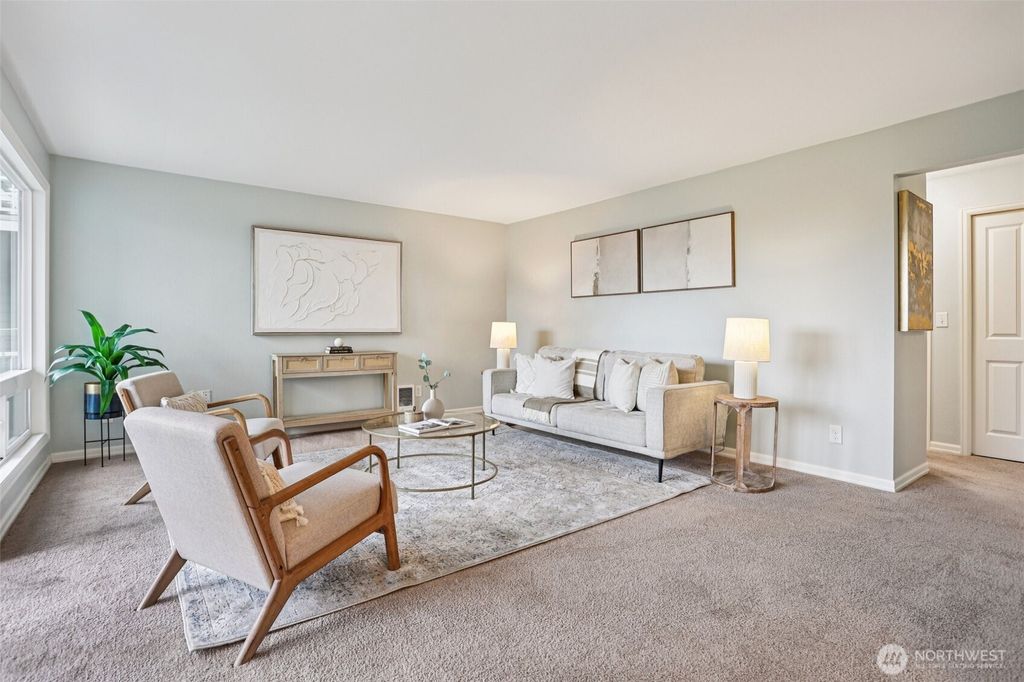 Photo of 1113 Kirkland Avenue #1B, Kirkland, WA 98033 (MLS # 2457277)