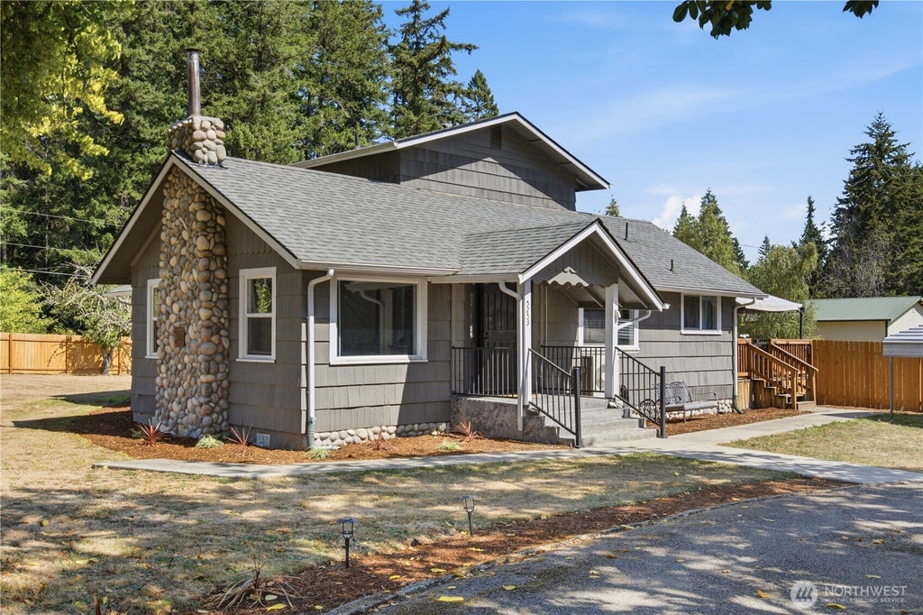 Photo of 5253 Banner Road SE, Port Orchard, WA 98367 (MLS # 2573648)