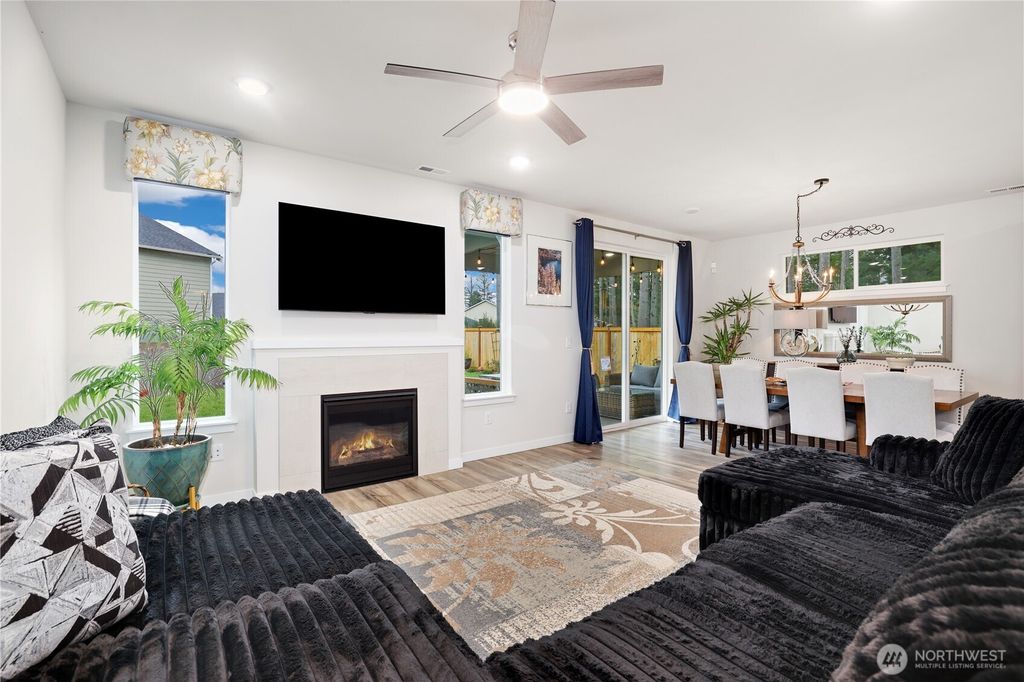 Photo of 13317 Pines Lane E, Puyallup, WA 98374 (MLS # 2476840)