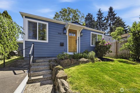 Photo of 9416 5th Avenue NE, Seattle, WA 98115 (MLS # 2522356)